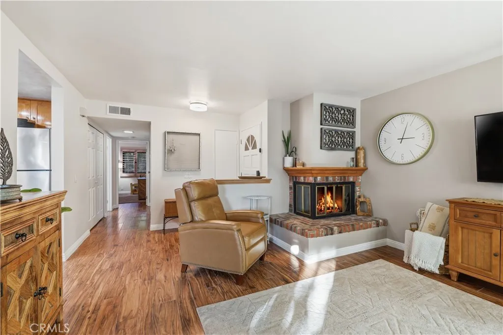 Additional image 11 of 2051 Orizaba Ave Unit 1, Signal Hill, CA 90755