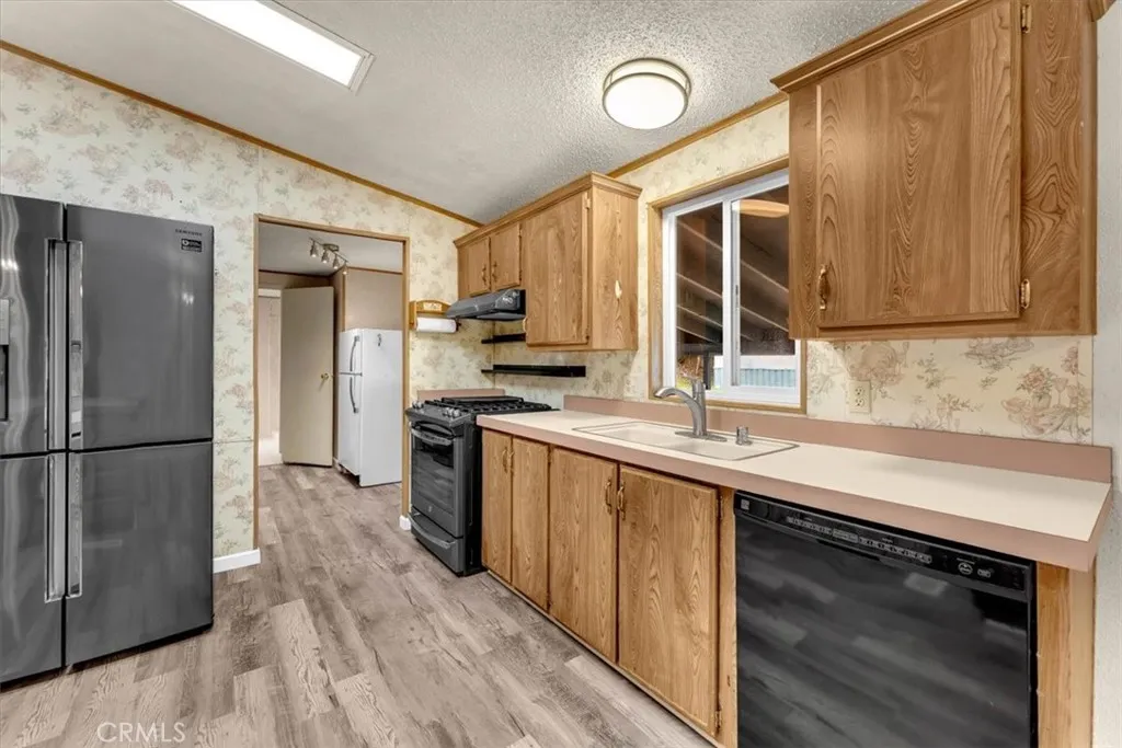 Additional image 46 of 1237 Mountain Shadows Blvd, Redding, CA 96003