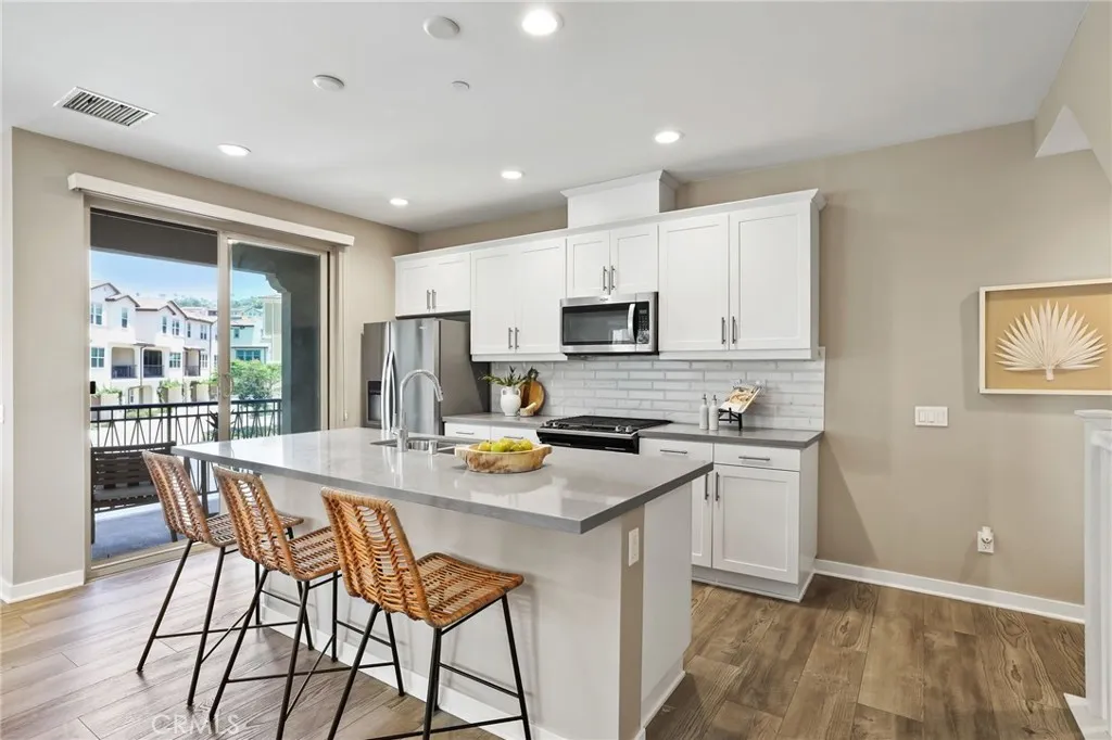 Additional image 3 of 109 Alder Ridge, Lake Forest, CA 92610