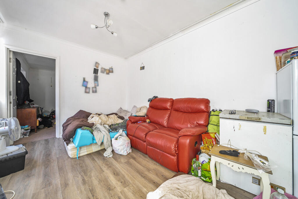 Additional image 11 of Folkestone Road, Dover, CT17 9