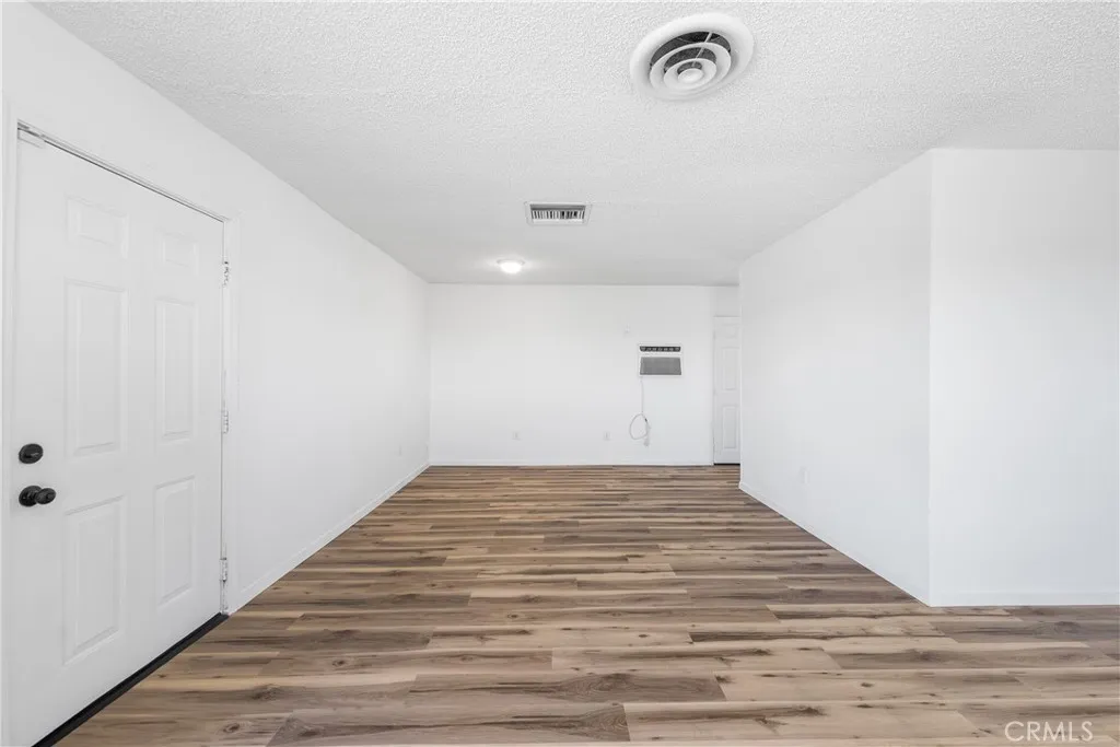 Additional image 15 of 8443 Dogbane Ave, California City, CA 93505