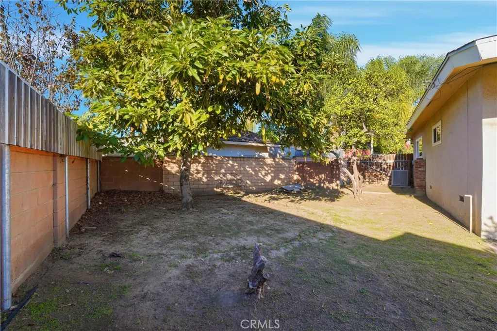 Additional image 79 of 633 S Clementine St, Anaheim, CA 92805