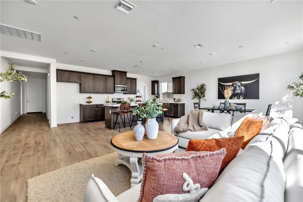 Additional image 65 of 4884 Sicily Dr, Lake Elsinore, CA 92530