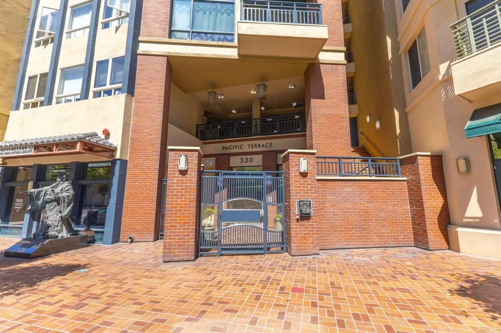 Additional image 73 of 330 J Street Unit 402, San Diego, CA 92101