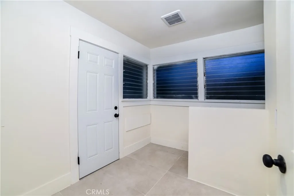 Additional image 22 of 748 N Kenmore Ave, Los Angeles, CA 90029