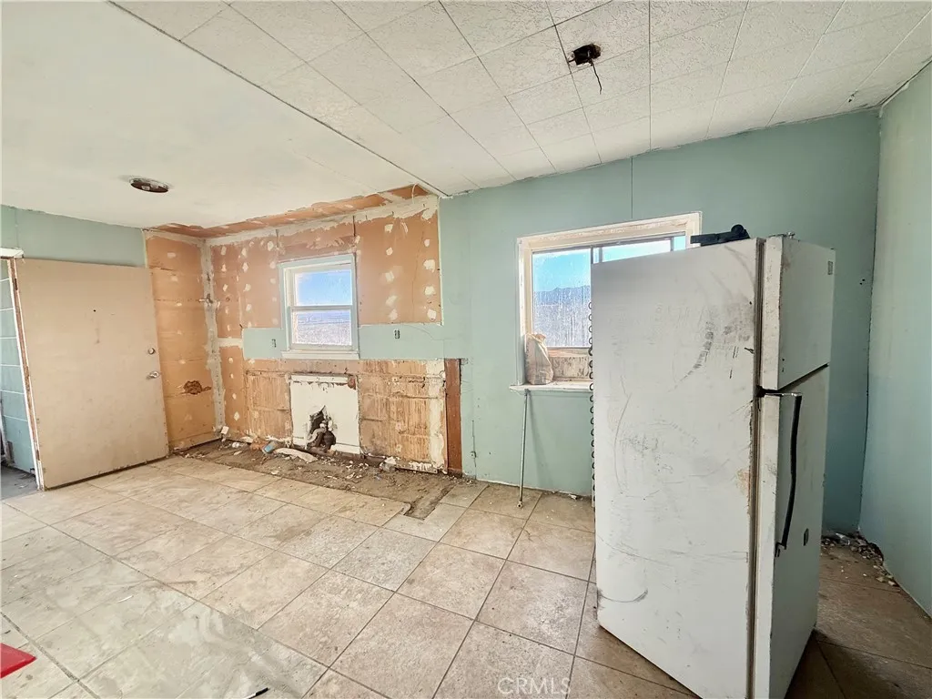 Additional image 12 of 12331 Beech St, Trona, CA 93562