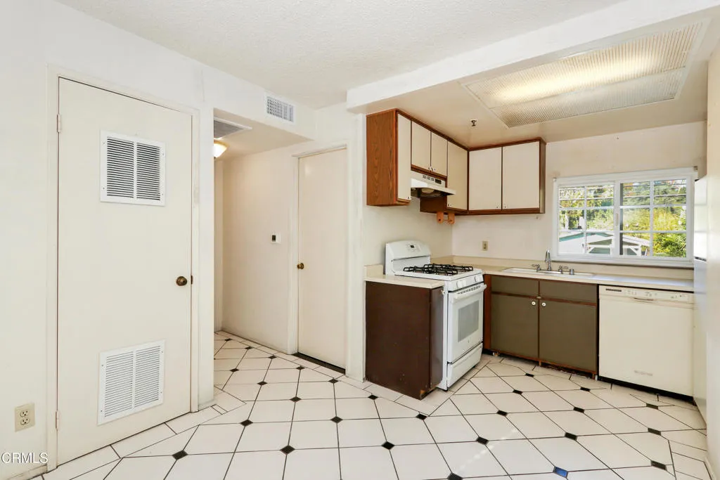 Additional image 13 of 1018 Magnolia Unit F, South Pasadena, CA 91030