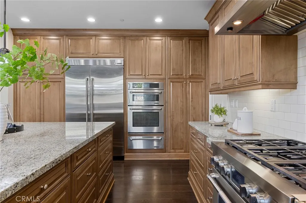 Additional image 48 of 177 Compass, Irvine, CA 92618