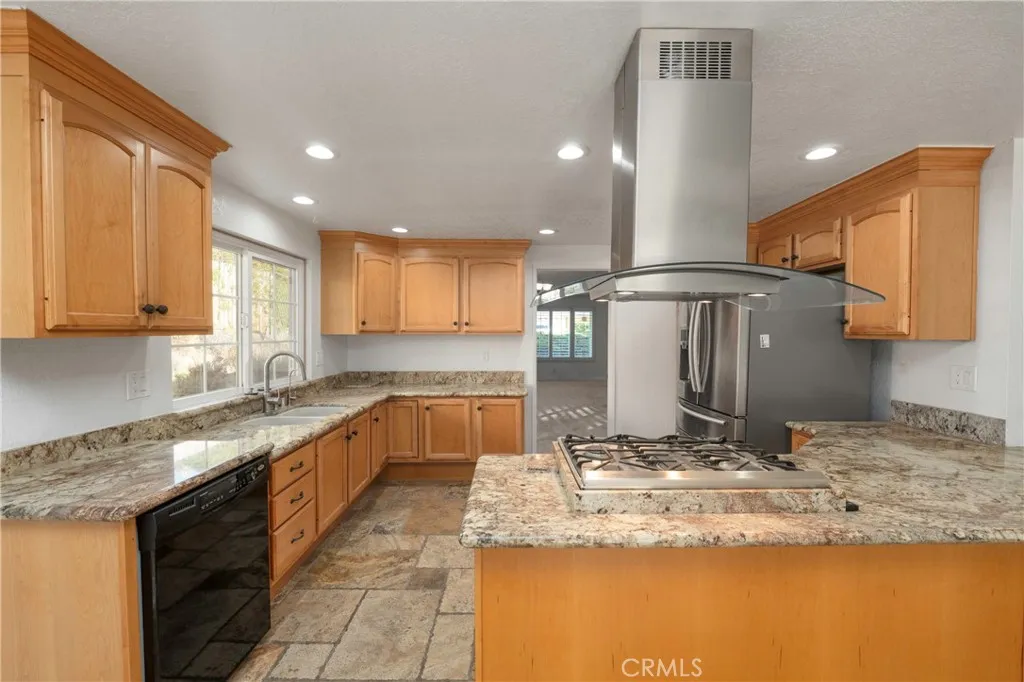 Additional image 56 of 5670 Peacock Ln, Riverside, CA 92505