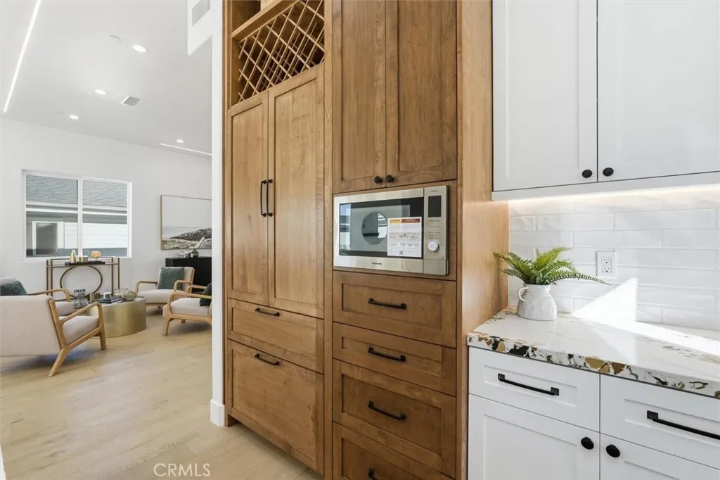 Additional image 16 of 617 N Irena Avenue Unit B, Redondo Beach, CA 90277