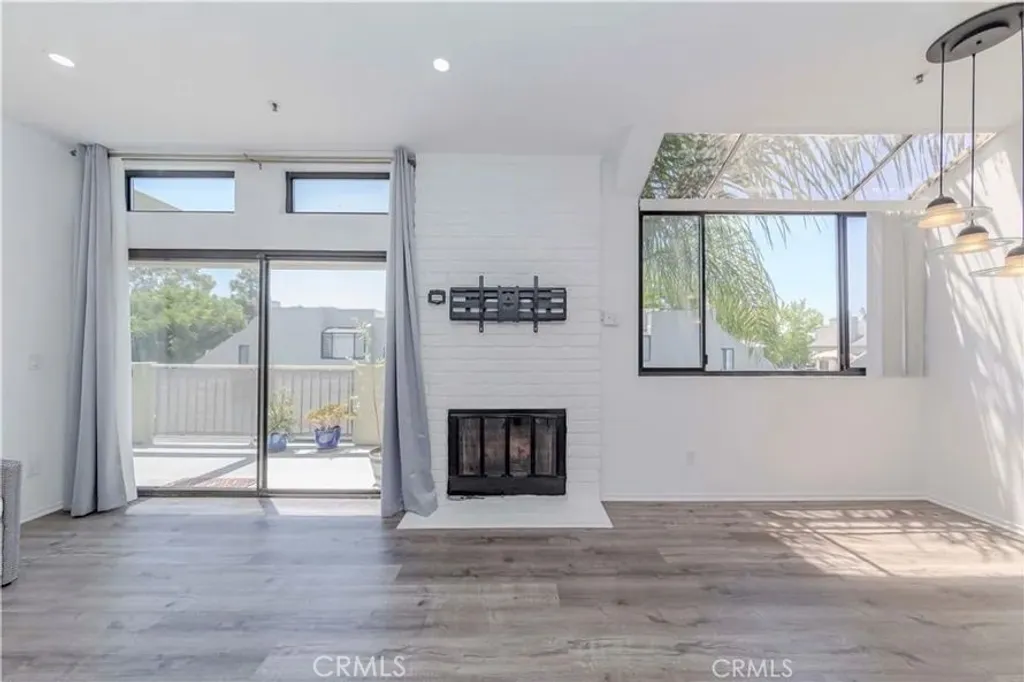 Additional image 4 of 17722 Sergio Cir Unit 203, Huntington Beach, CA 92647