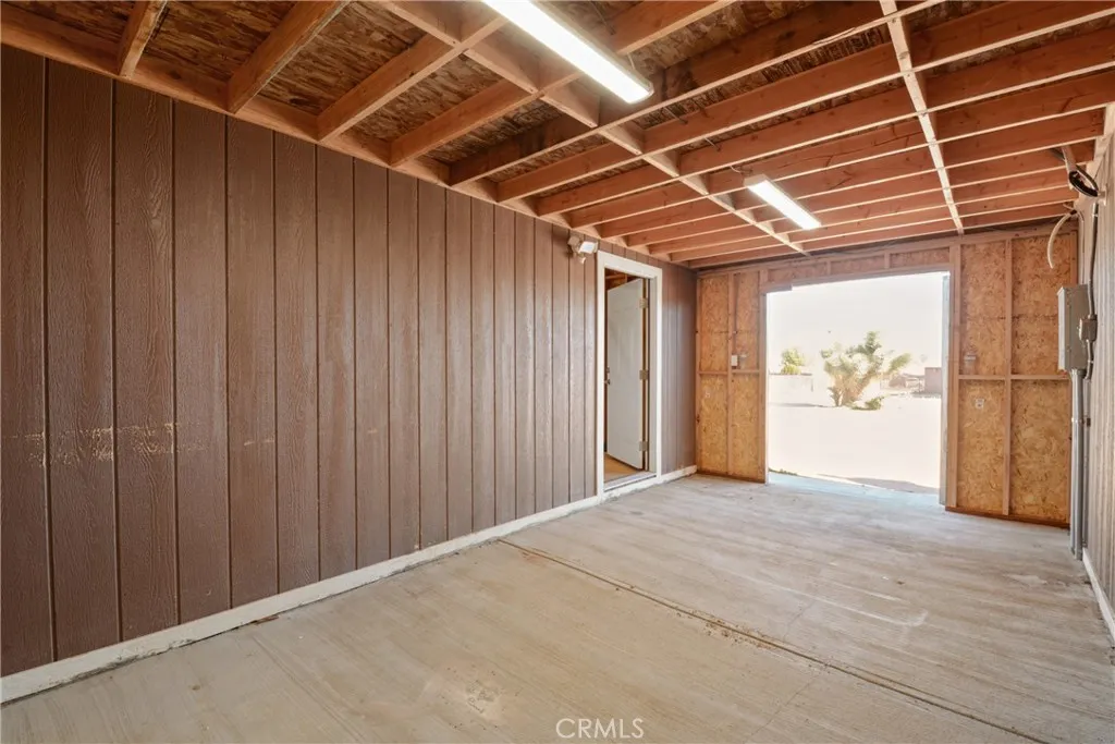 Additional image 106 of 8214 10th Ave, Hesperia, CA 92345