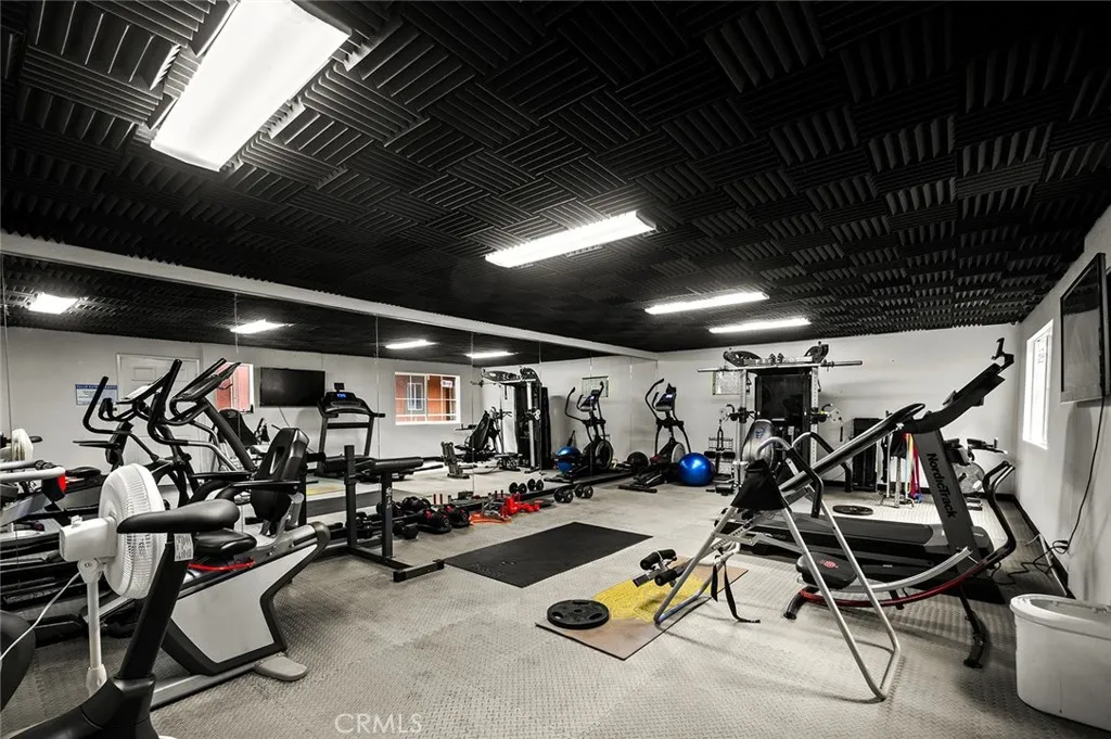 Additional image 30 of 2507 E 15th Street Unit 204, Long Beach, CA 90804