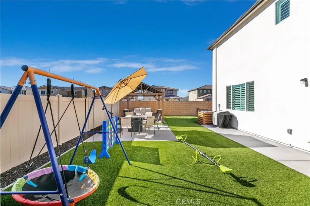 Additional image 36 of 33015 Chiffron Ln, Winchester, CA 92596