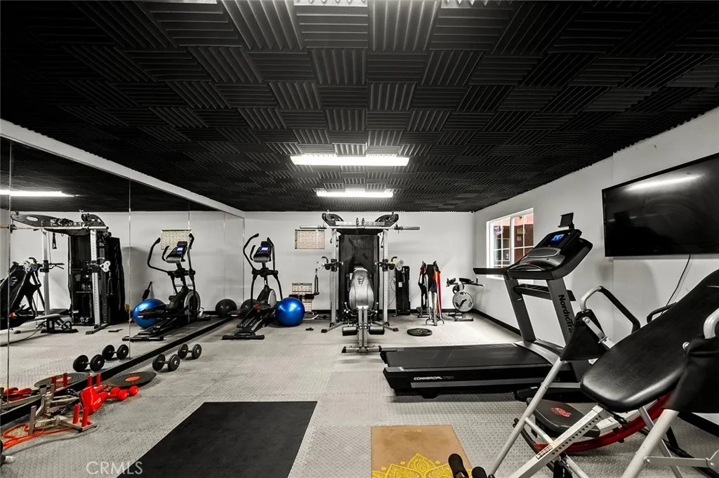 Additional image 31 of 2507 E 15th Street Unit 204, Long Beach, CA 90804