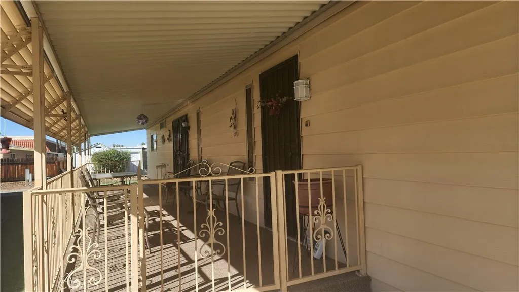 Additional image 10 of 955 S Palm Ave, Hemet, CA 92543