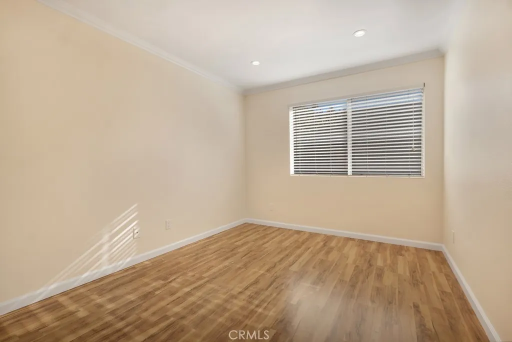 Additional image 25 of 8958 Burnet Avenue Unit E6, North Hills, CA 91343