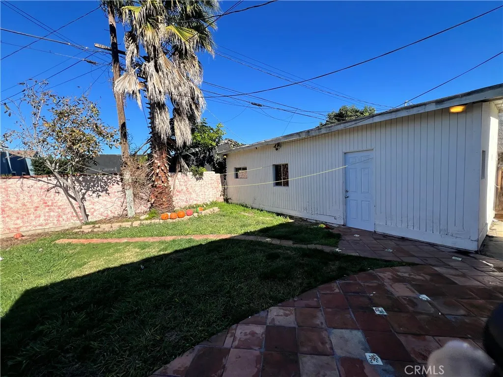 Additional image 32 of 1855 W 68th St, Los Angeles, CA 90047