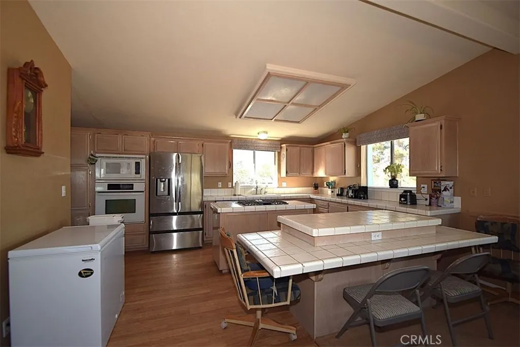 Additional image 16 of 56788 Encantado Rd, Landers, CA 92285