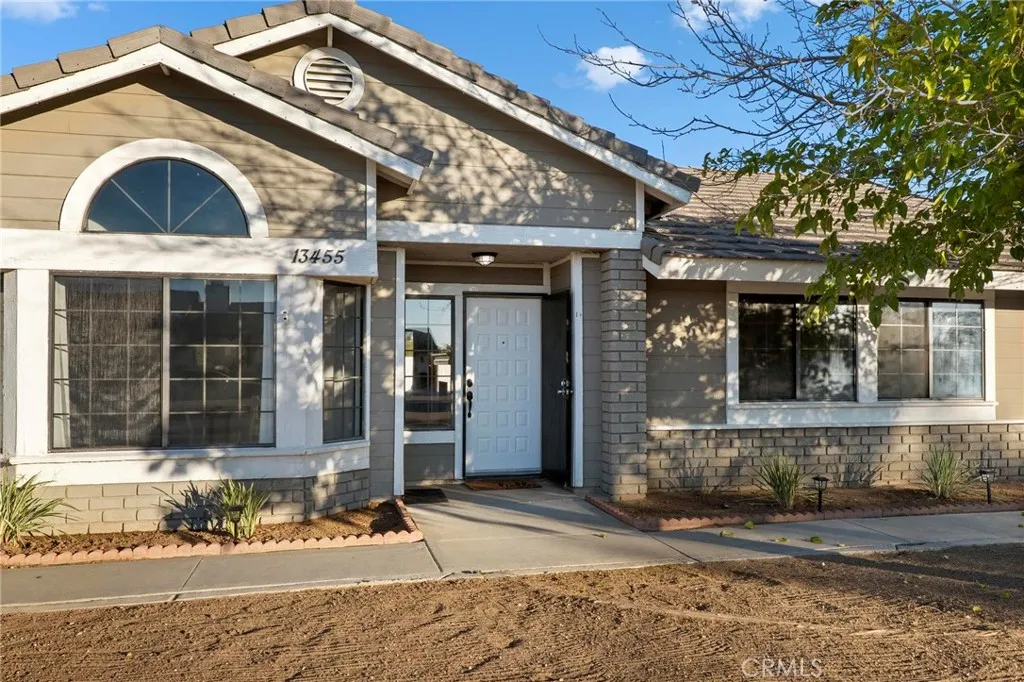 Additional image 50 of 13455 Ivanpah Road, Apple Valley, CA 92308