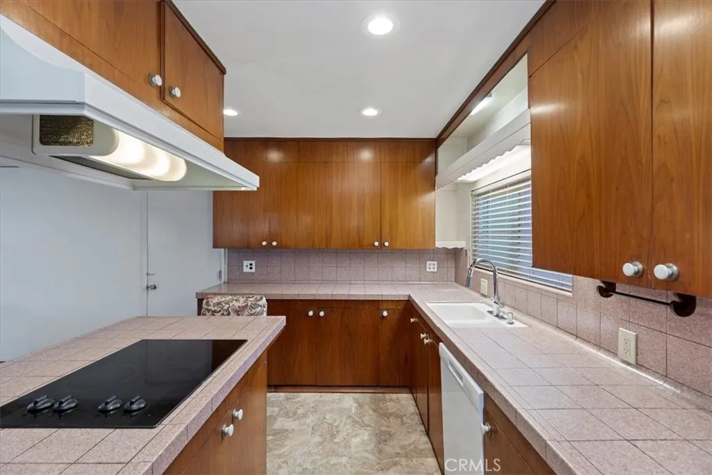 Additional image 61 of 2122 W Harle Ave, Anaheim, CA 92804