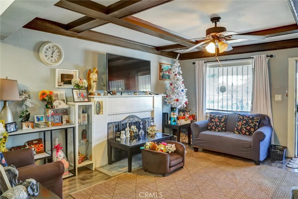 Additional image 33 of 5008 Cimarron, Los Angeles, CA 90062