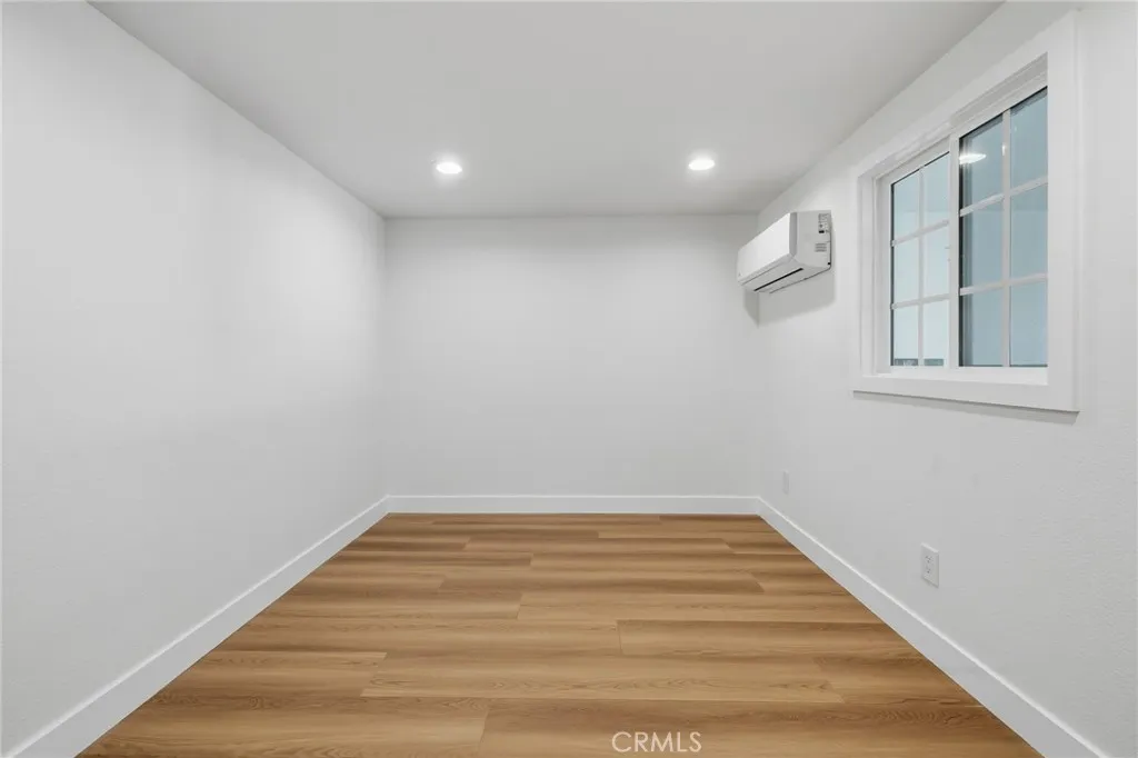 Additional image 72 of 9502 Via Salerno, Burbank, CA 91504