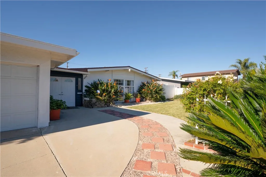 Additional image 21 of 447 S Newton St, Covina, CA 91723