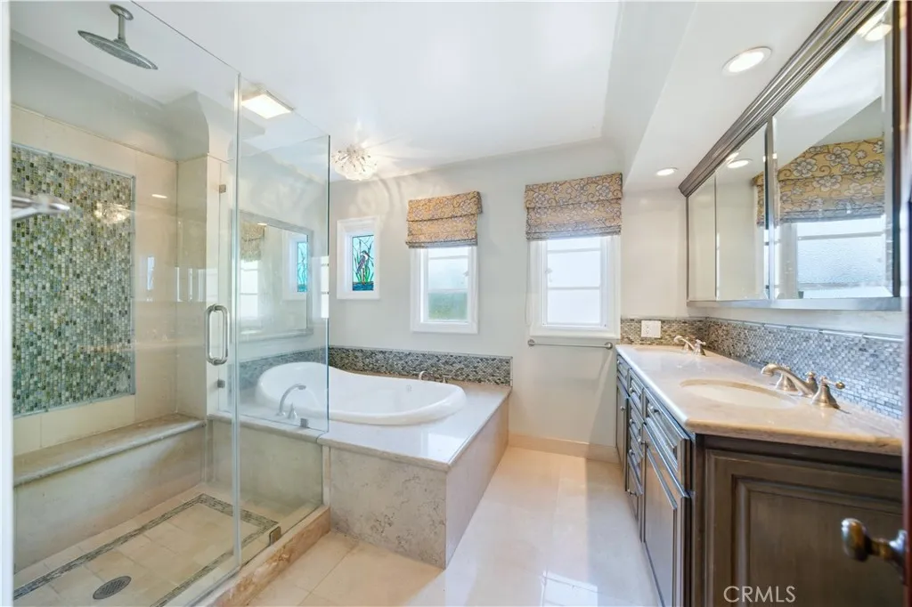 Additional image 31 of 790 Santiago Ave, Long Beach, CA 90804