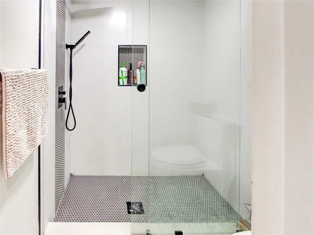 Additional image 16 of 19519 Greenwillow Ln, Rowland Heights, CA 91748