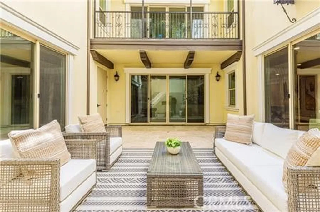 Additional image 19 of 51 Dunmore, Irvine, CA 92620