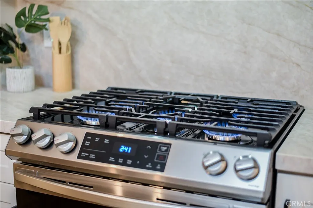 Additional image 59 of 748 N Kenmore Ave, Los Angeles, CA 90029