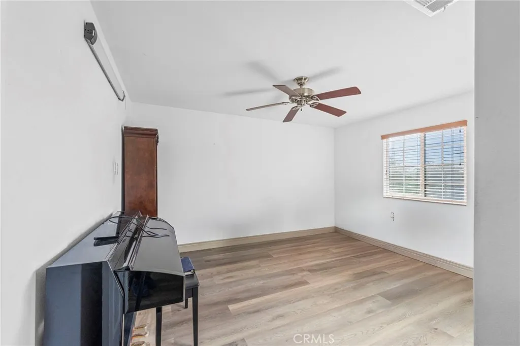 Additional image 7 of 1553 W Ceres St, Rialto, CA 92376