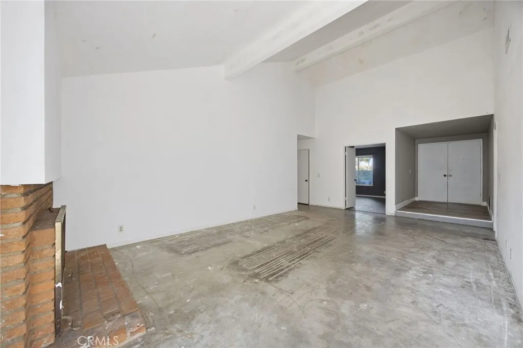 Additional image 11 of 418 W Carol Avenue, Santa Ana, CA 92707