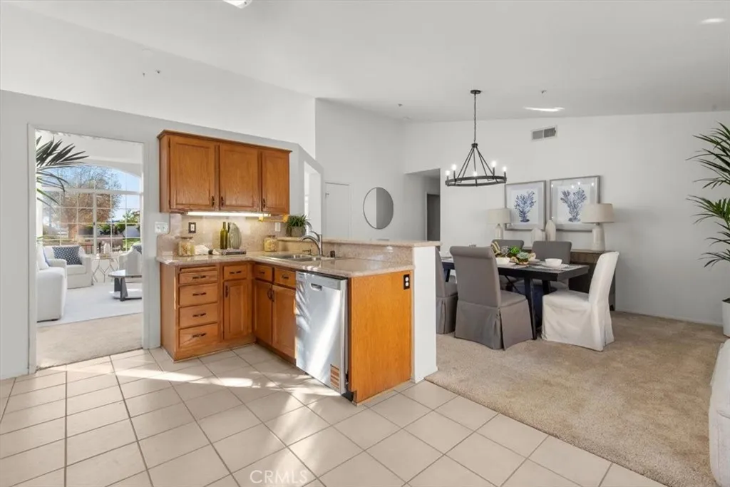 Additional image 16 of 2708 W Buena Vista Dr, Rialto, CA 92377