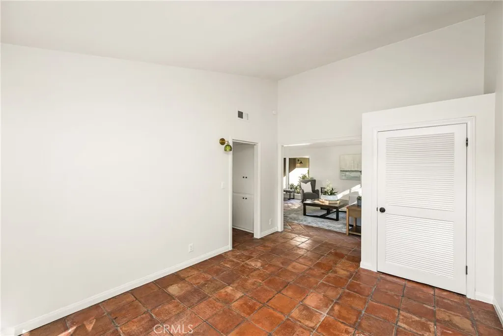 Additional image 135 of 337 Vista Baya, Costa Mesa, CA 92627