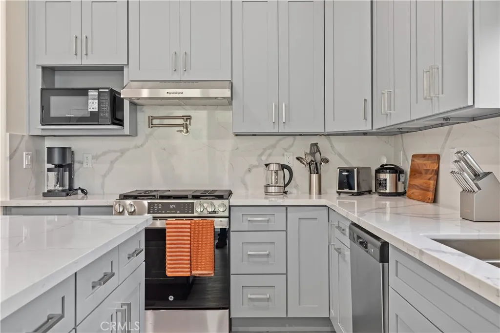 Additional image 49 of 305 N Mountain View Street, Santa Ana, CA 92703