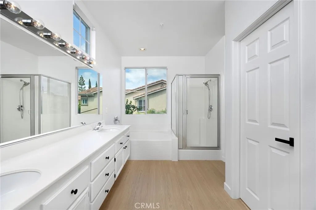 Additional image 19 of 448 N Londonderry Lane Unit D, Orange, CA 92869