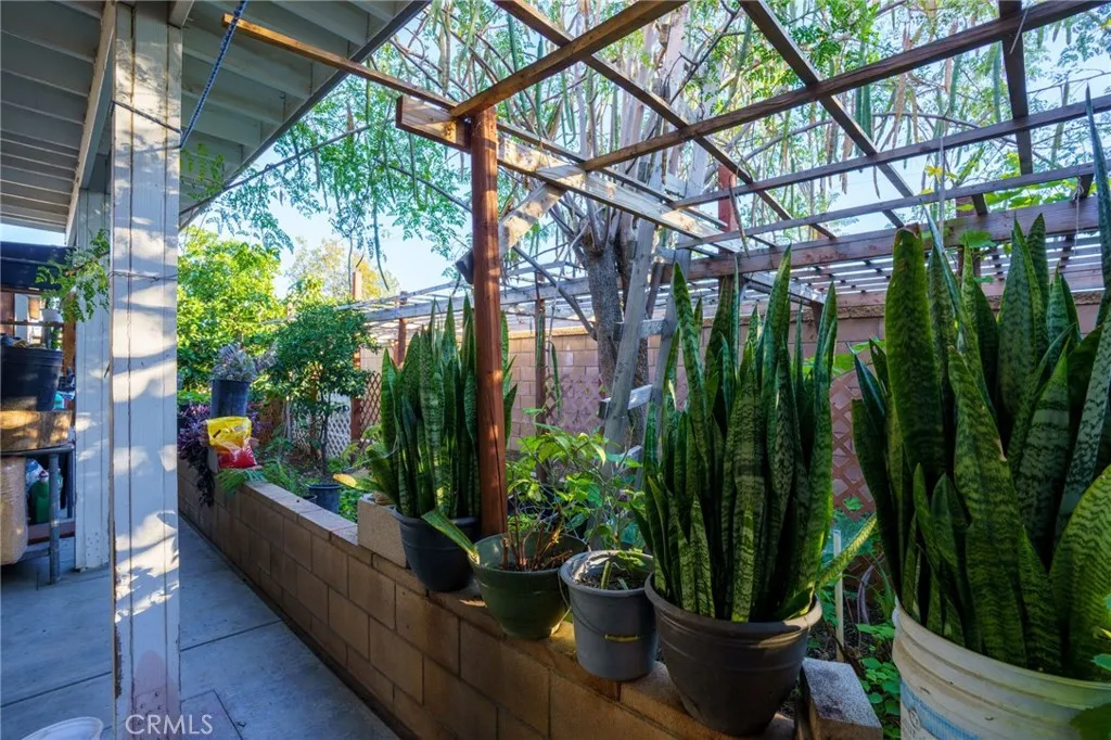 Additional image 56 of 1553 W Ceres St, Rialto, CA 92376