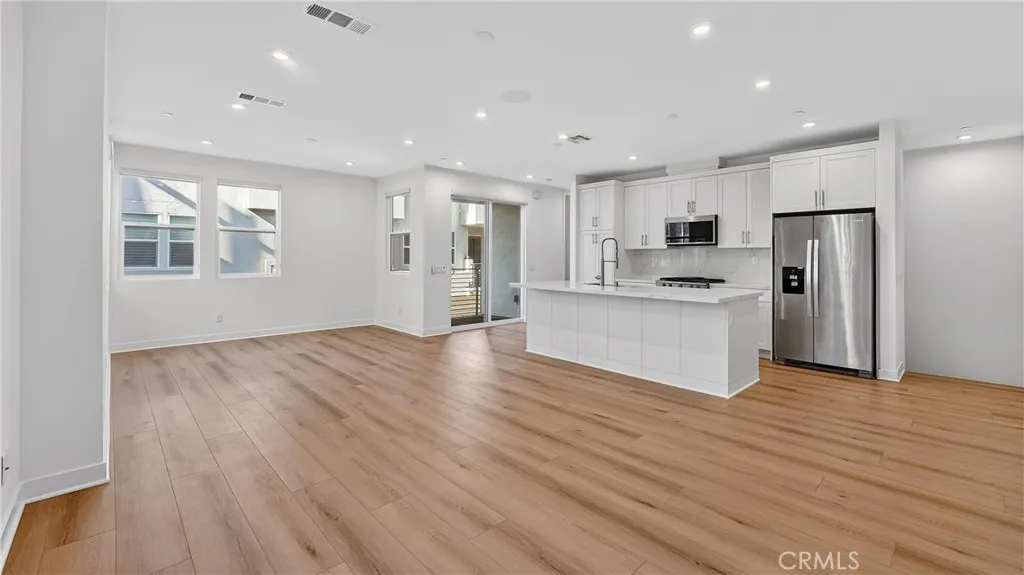 Additional image 8 of 1430 W Cara Dr, Anaheim, CA 92805