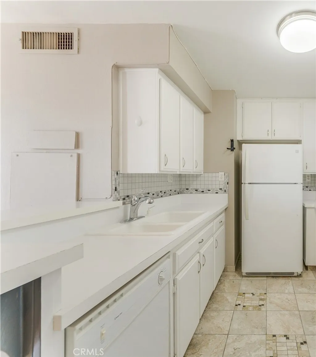 Additional image 11 of 1750 E Ocean Boulevard Unit 503, Long Beach, CA 90802