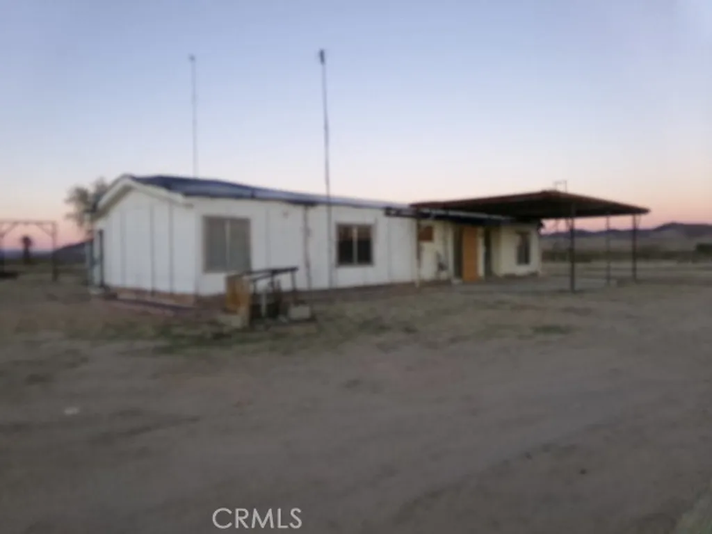 Additional image 3 of 48924 Bedford Dr, Newberry Springs, CA 92365