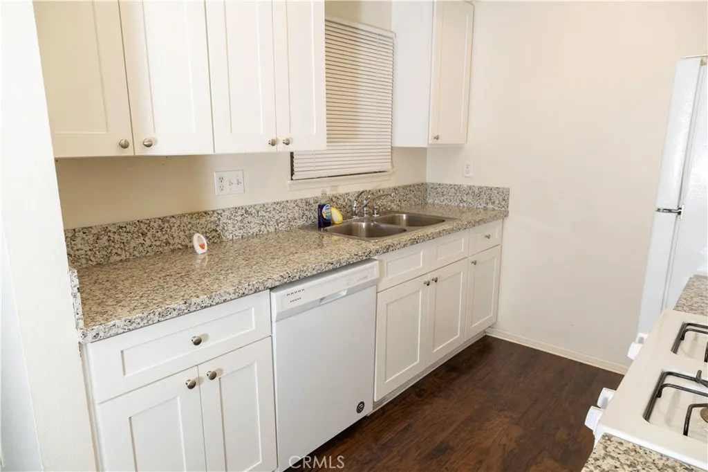 Additional image 4 of 149 W 6th St Unit 30, San Bernardino, CA 92401