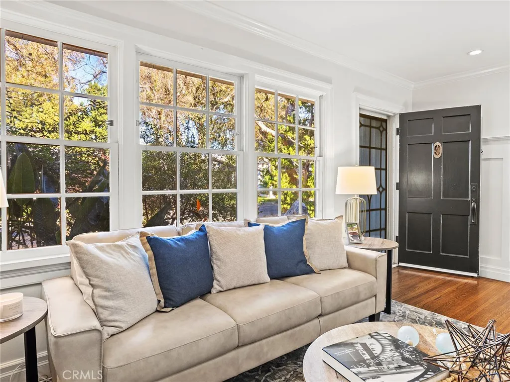 Additional image 93 of 10404 Margate Street, North Hollywood, CA 91601