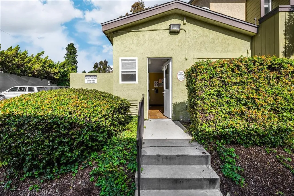 Additional image 24 of 1410 W Lambert Rd Unit 202, La Habra, CA 90631