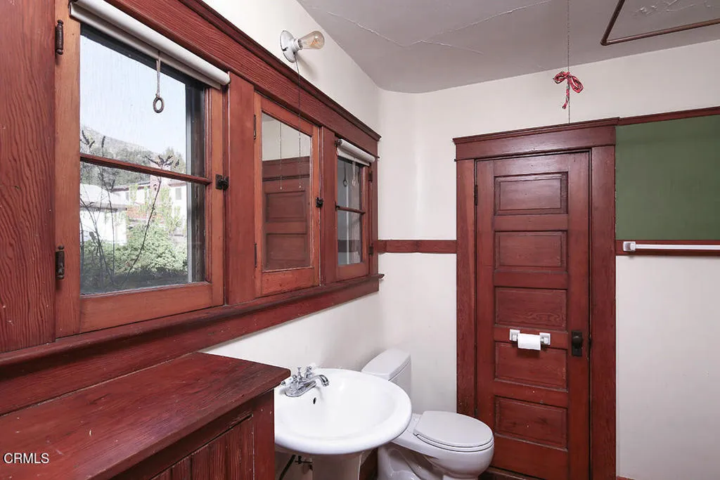 Additional image 50 of 305 E Laurel Avenue, Sierra Madre, CA 91024