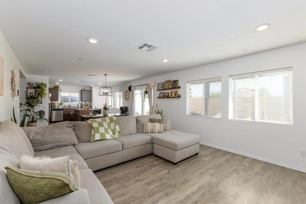 Additional image 38 of 1432 Carolina Court, Hemet, CA 92543