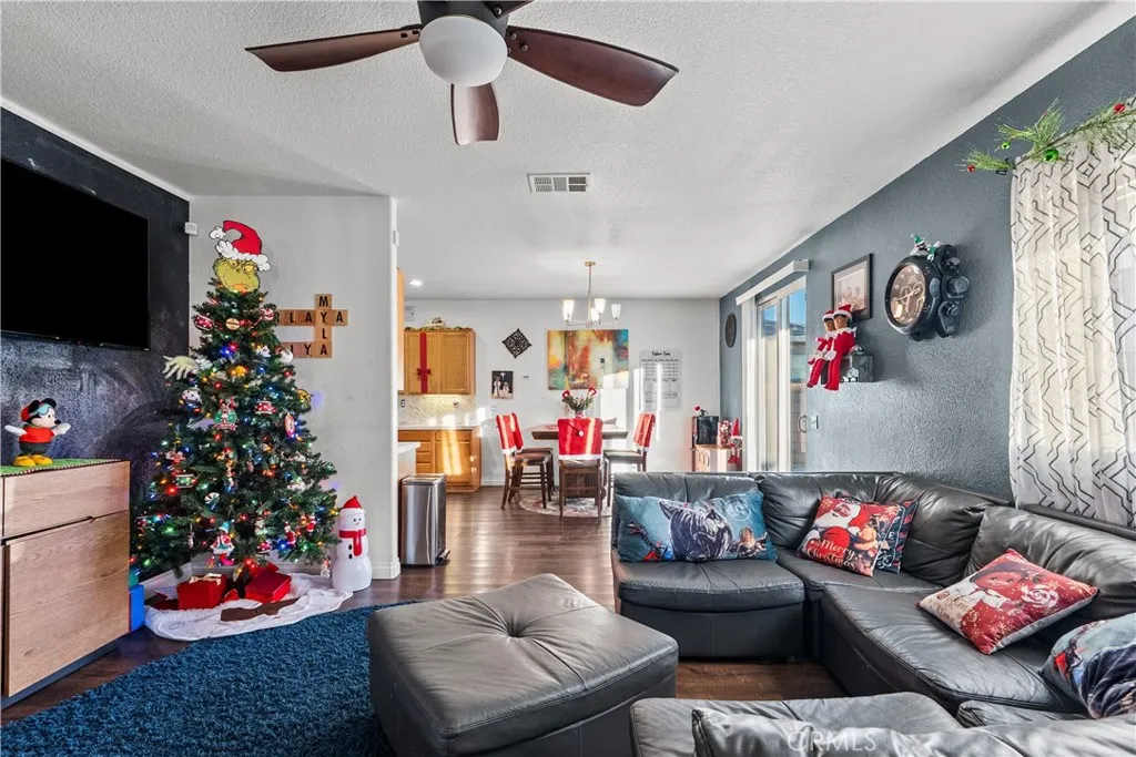 Additional image 14 of 2756 Garnet Lane, Lancaster, CA 93535