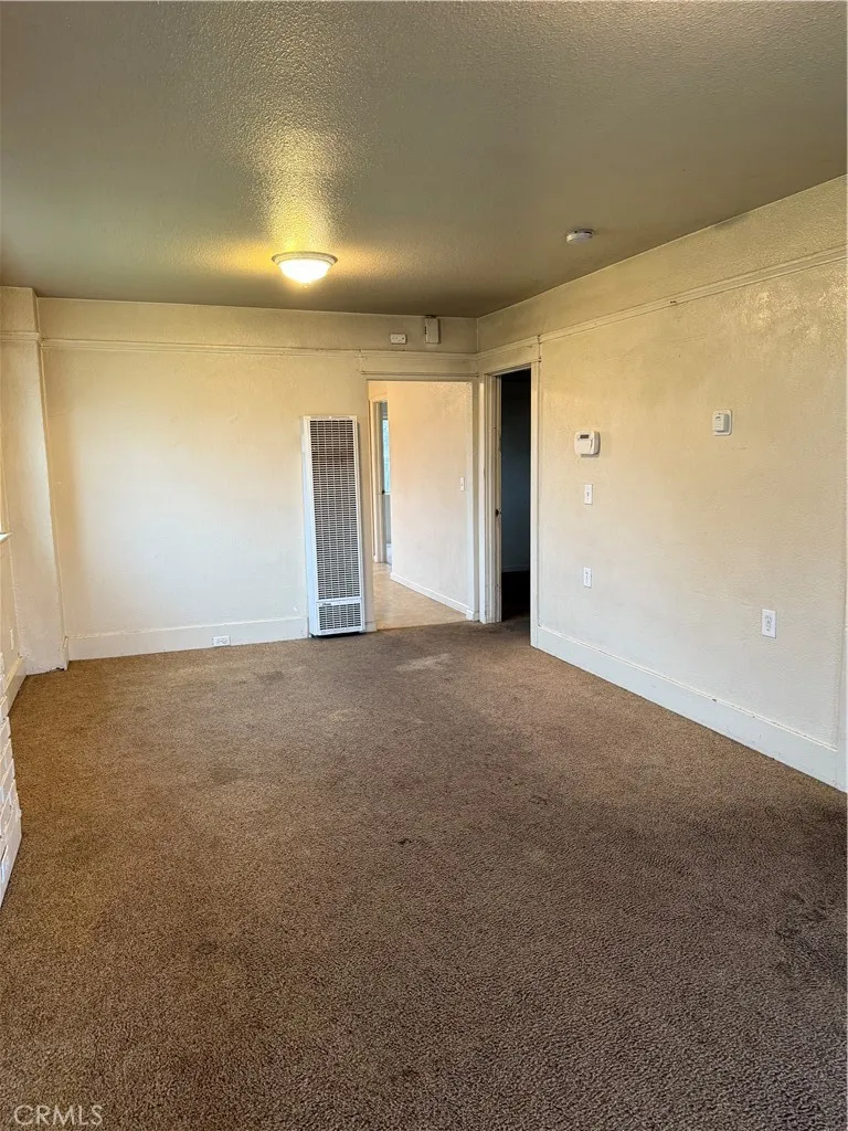 Additional image 26 of 204 W 25th St, Merced, CA 95340