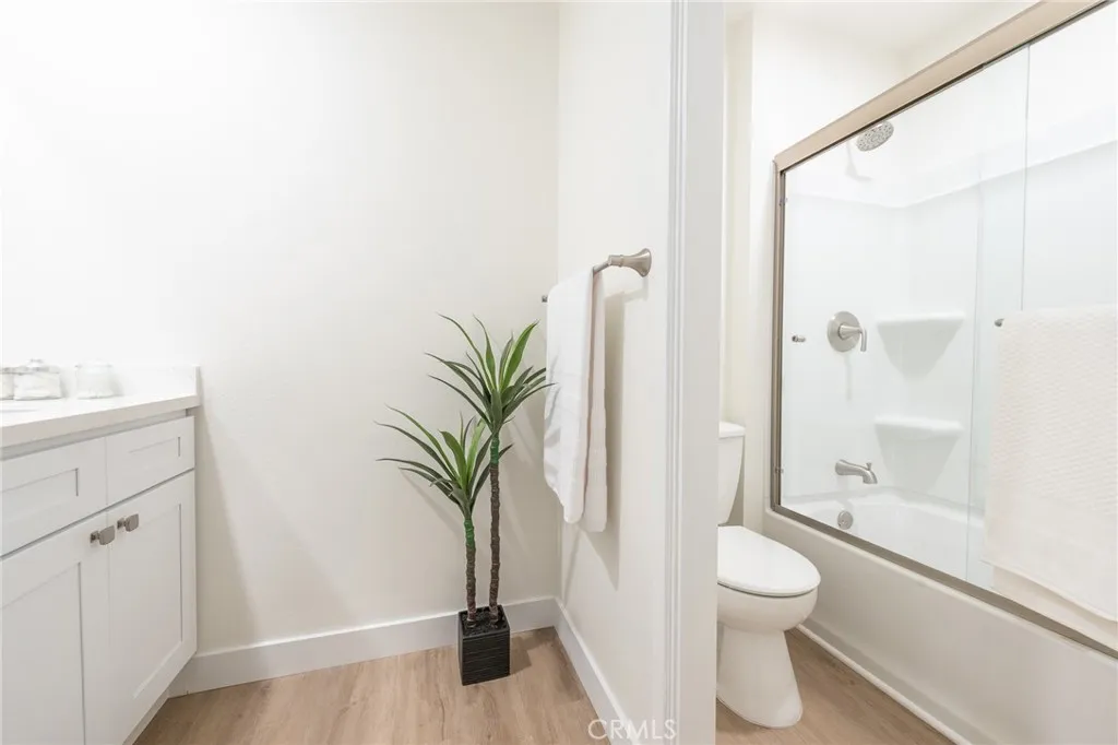 Additional image 34 of 6716 Clybourn, North Hollywood, CA 91606